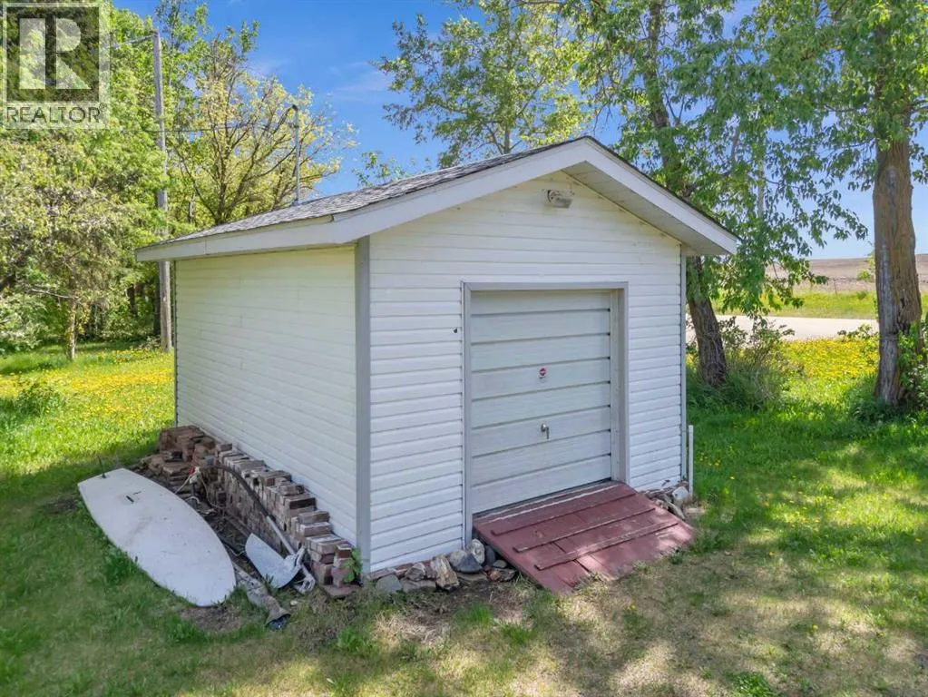 296, 40422 Range Road 10