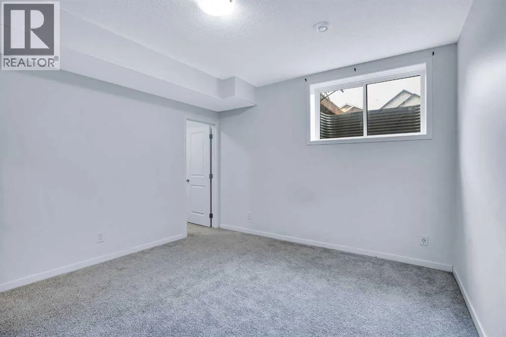 95 Seton Heath SE