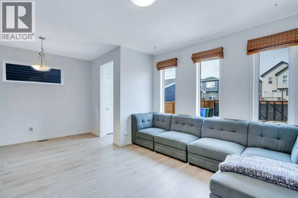 95 Seton Heath SE