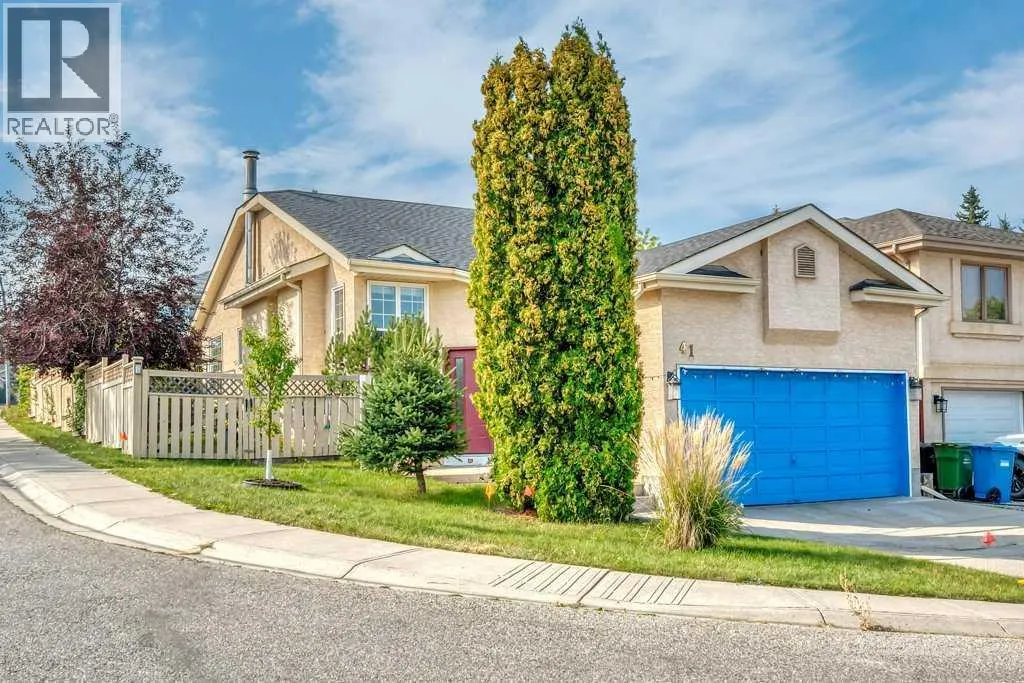 41 Millbank Bay SW