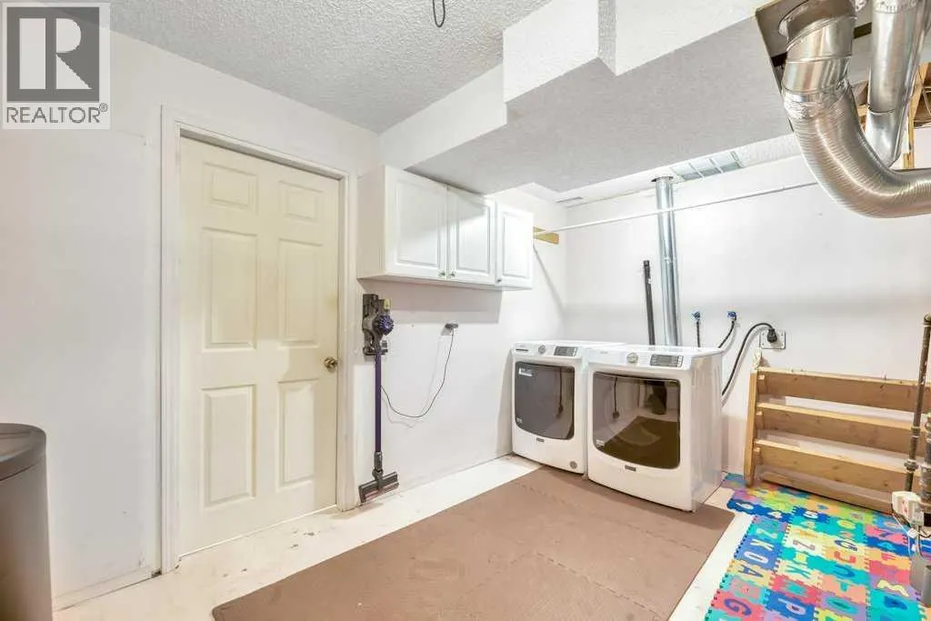 41 Millbank Bay SW