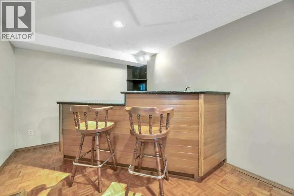41 Millbank Bay SW