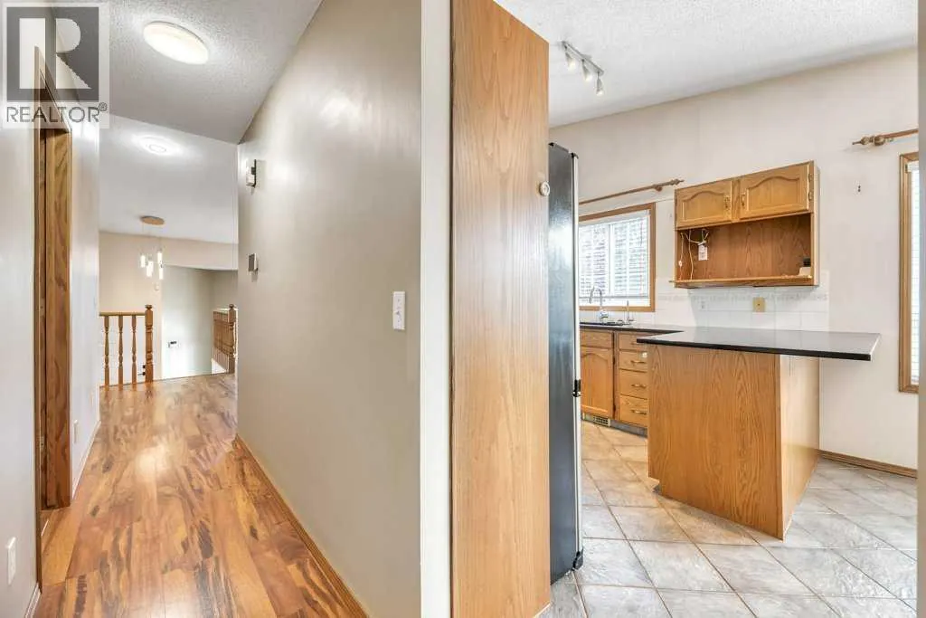 41 Millbank Bay SW