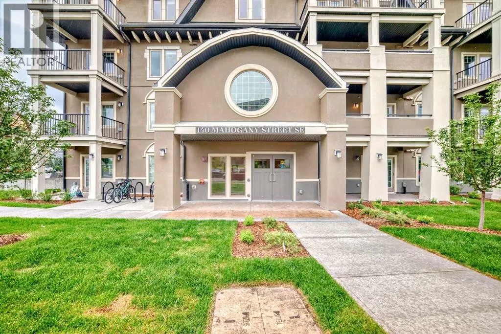 117, 140 Mahogany Street SE