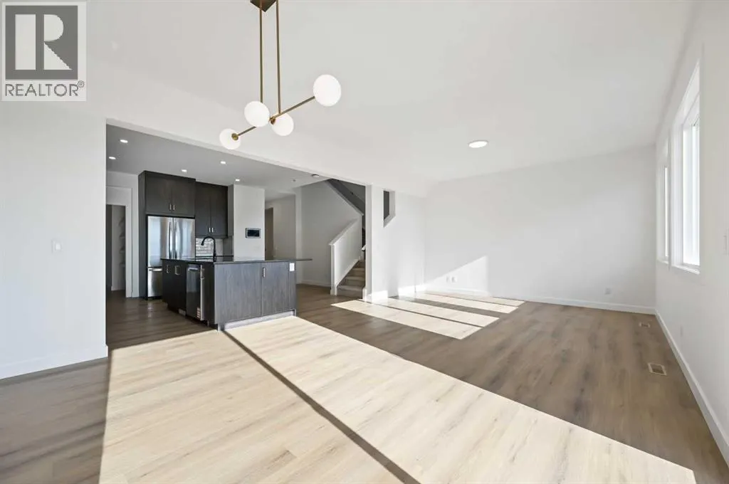 19837 44 Street SE