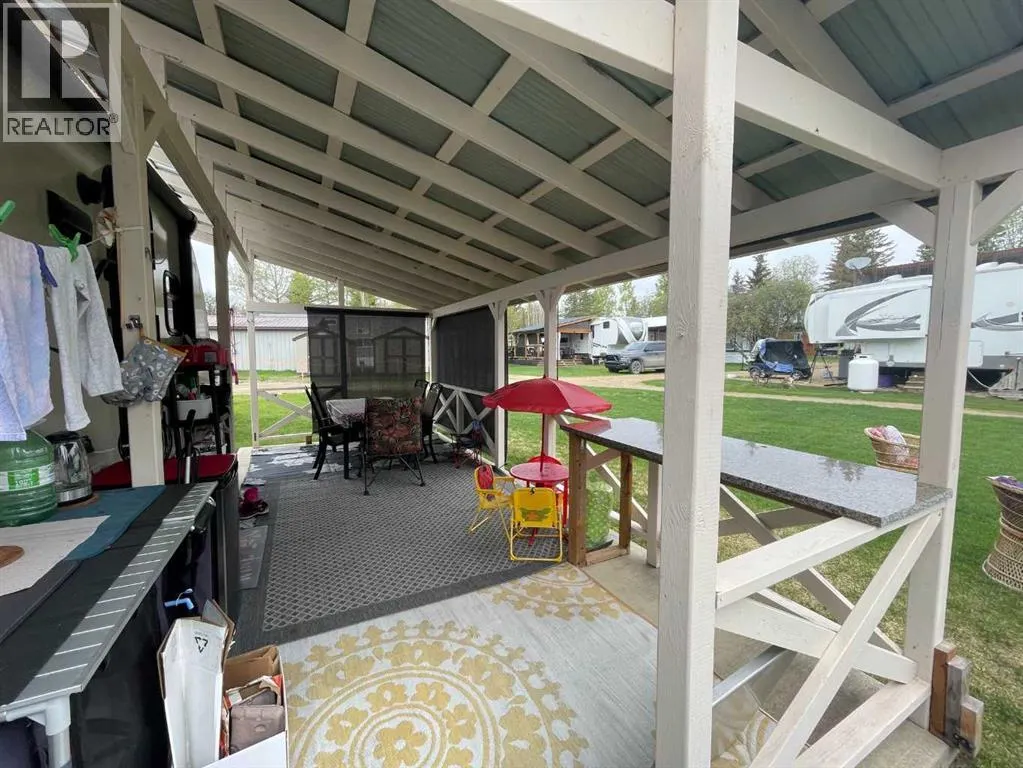 22, 12040 Township Road 422 Range