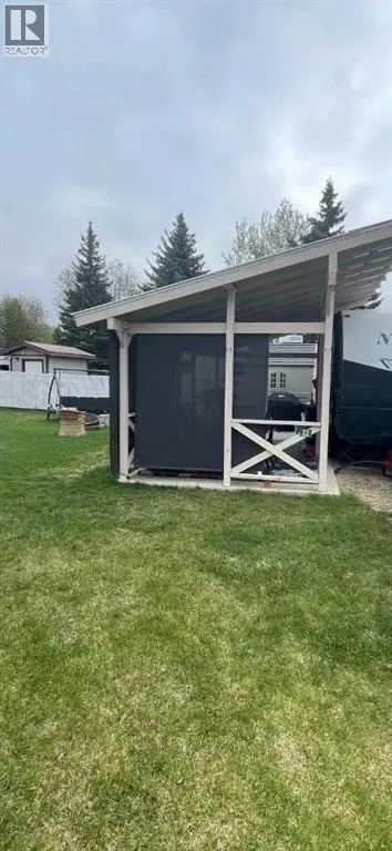 22, 12040 Township Road 422 Range