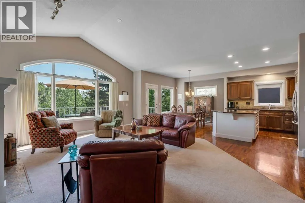 4 Ravine Drive