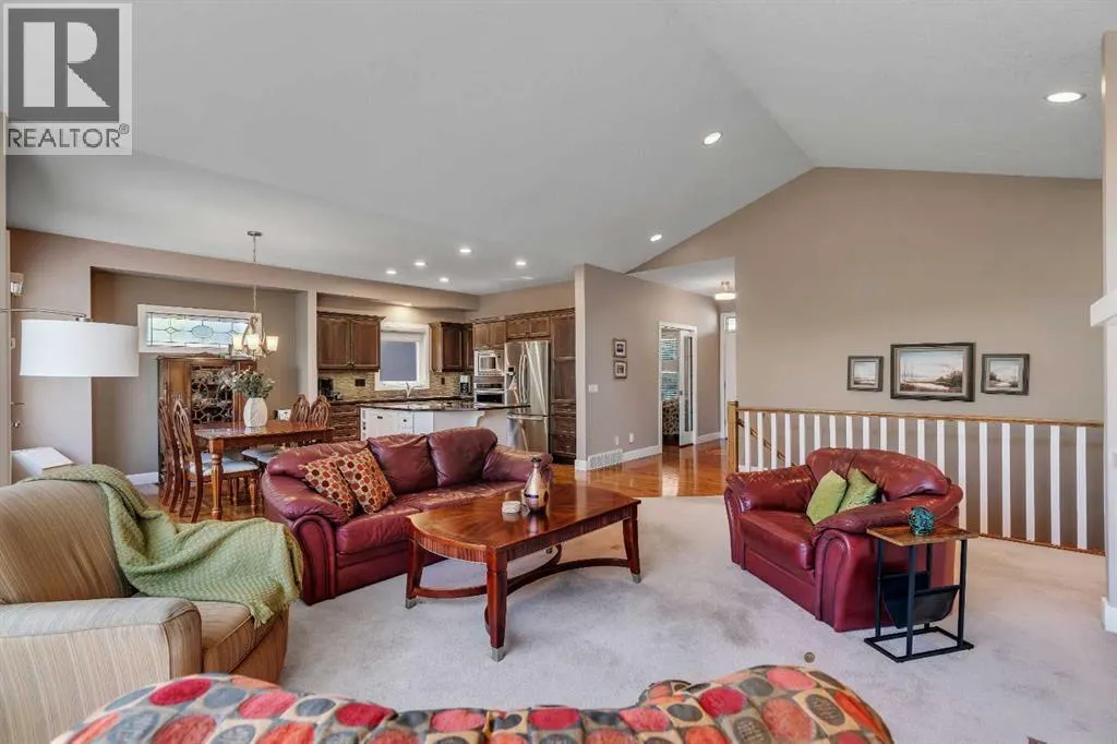 4 Ravine Drive