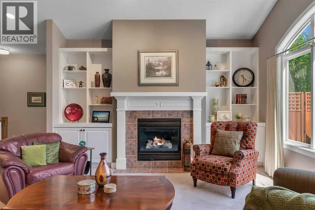 4 Ravine Drive