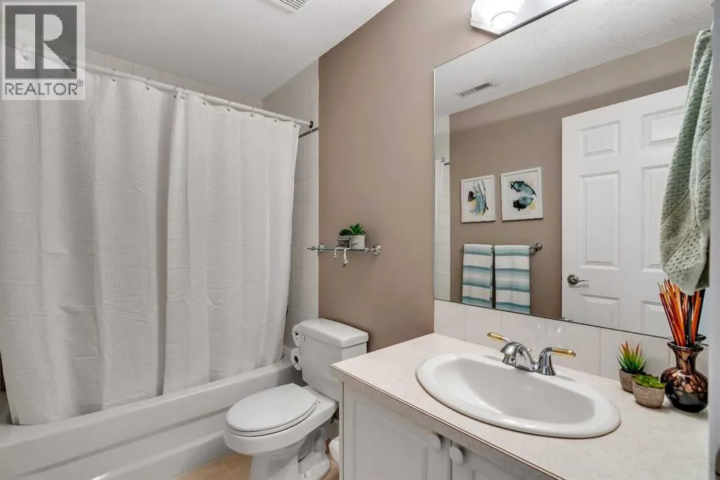 4 Ravine Drive