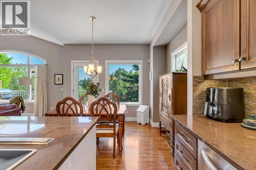 4 Ravine Drive