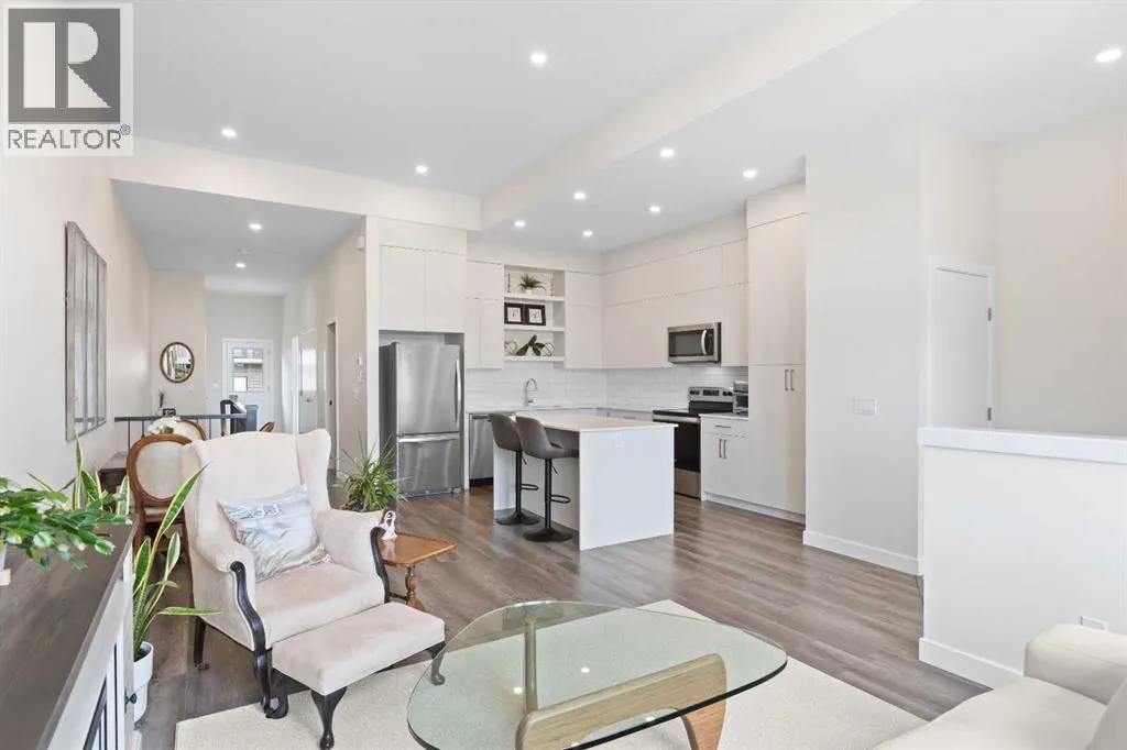 76 D'Arcy Boulevard