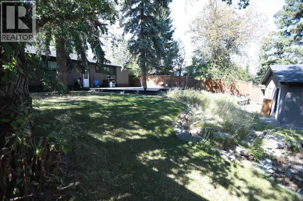 7824 Elbow Drive SW