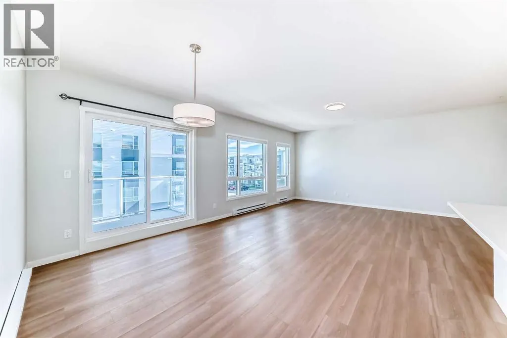 2304, 220 Seton Grove SE
