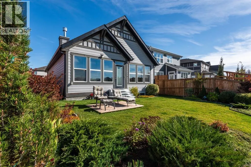 111 Legacy Glen Park SE