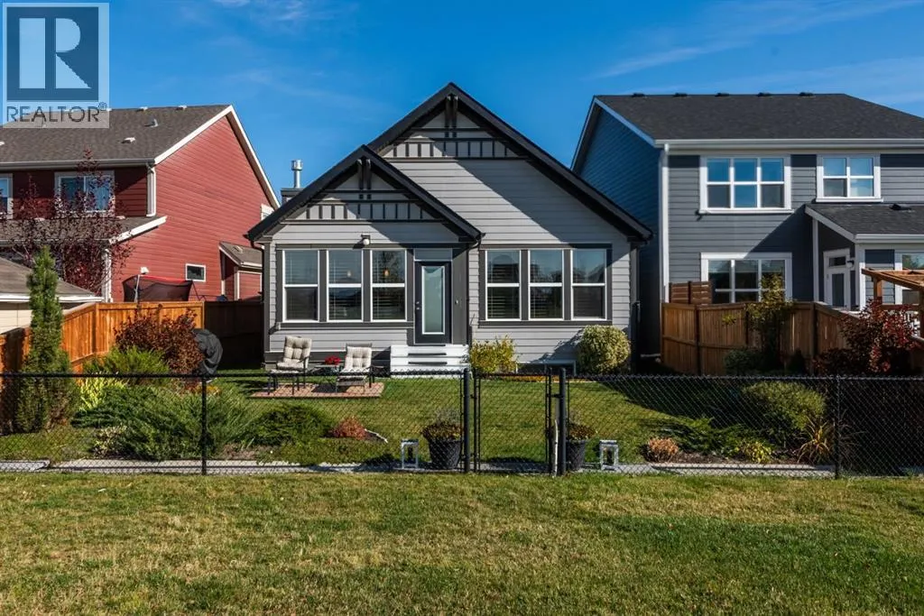 111 Legacy Glen Park SE