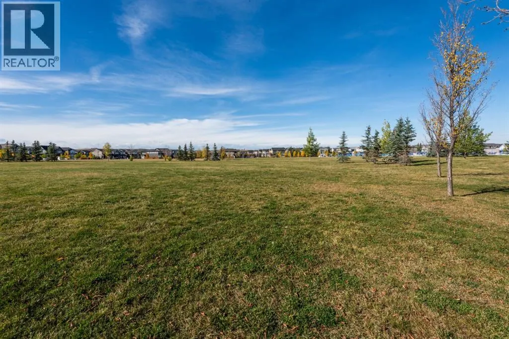 111 Legacy Glen Park SE