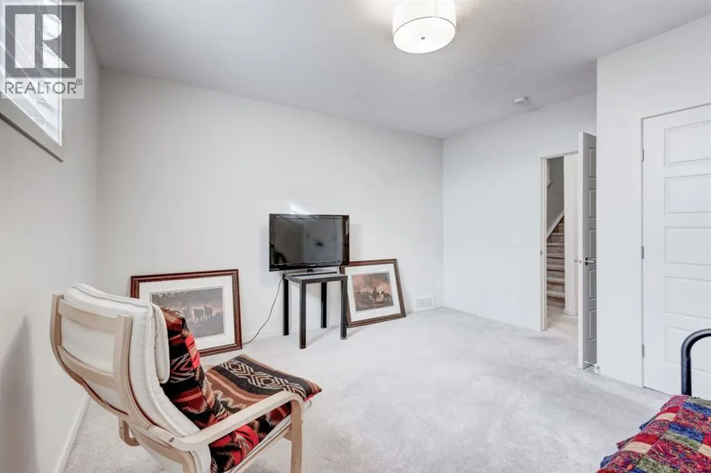 111 Legacy Glen Park SE