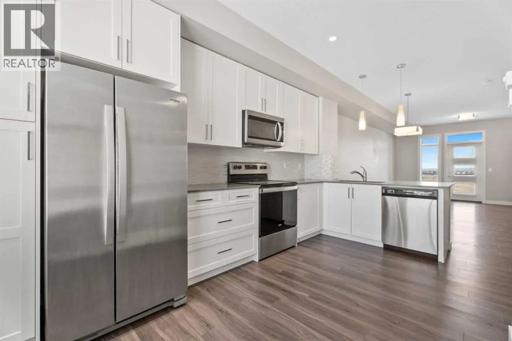 114 Seton Passage SE