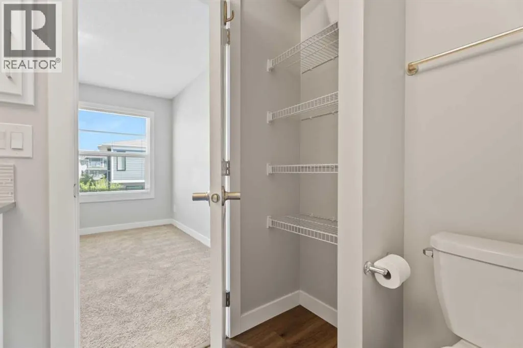 114 Seton Passage SE