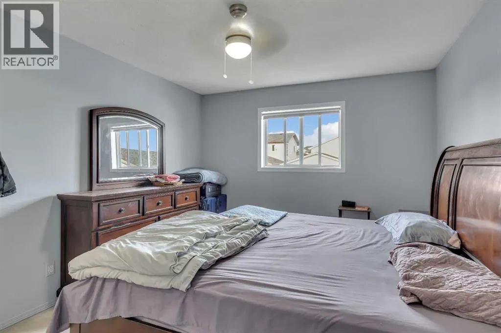 231 Martinvalley Crescent NE