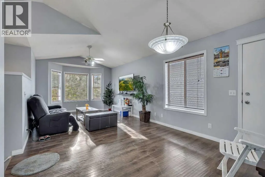 231 Martinvalley Crescent NE