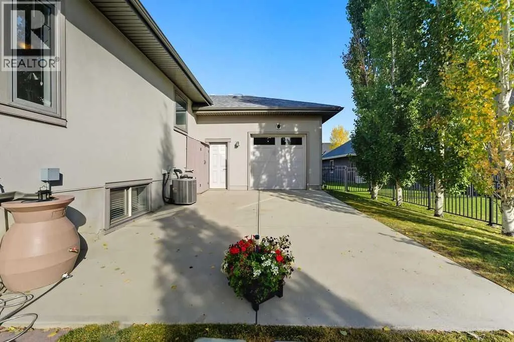 305 Silverado Ranch Manor SW