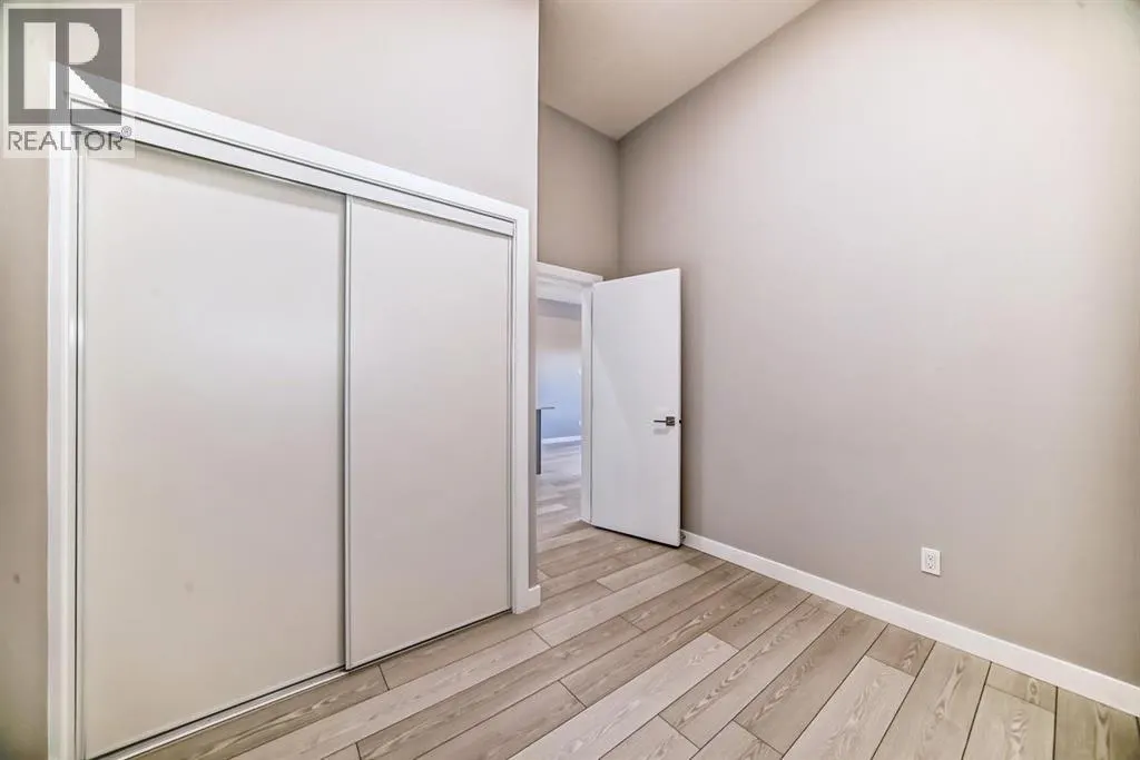 2318, 60 Skyview Ranch Road NE