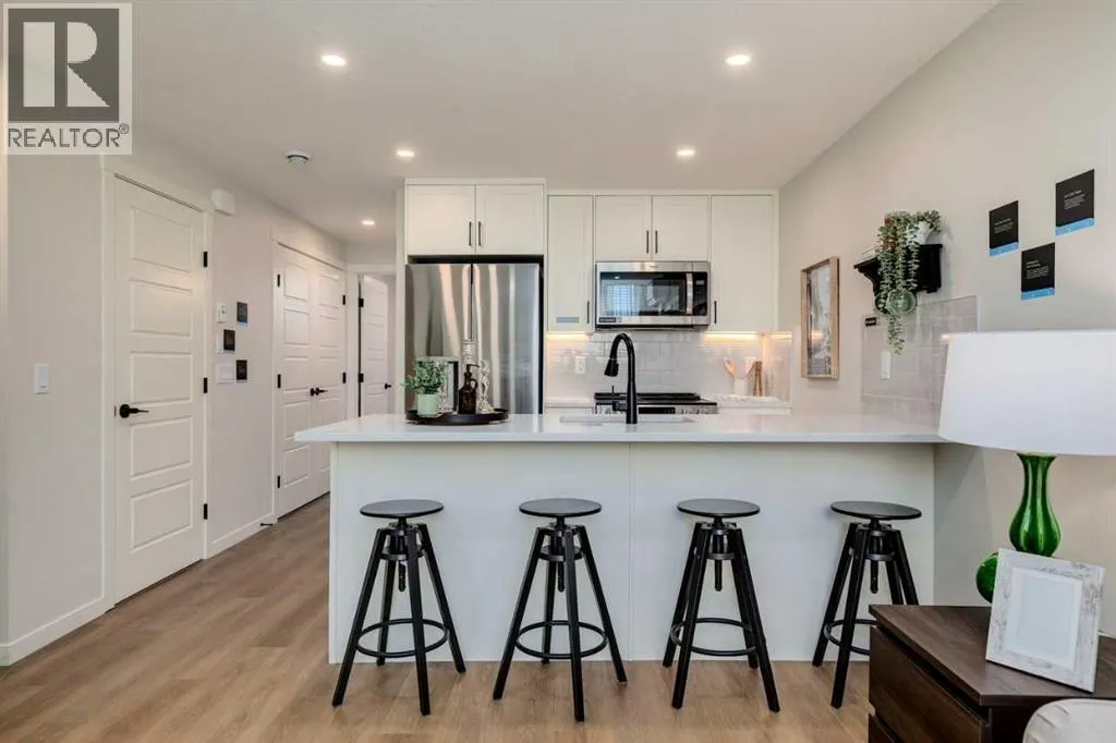 106, 63 Belmont Passage SW
