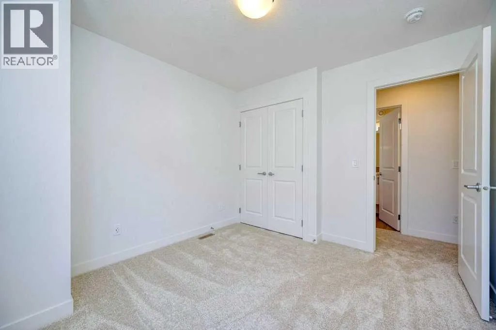 401, 550 Seton Circle SE