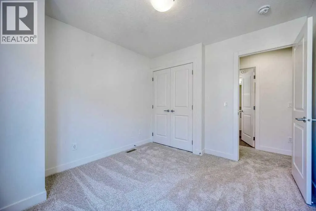 401, 550 Seton Circle SE
