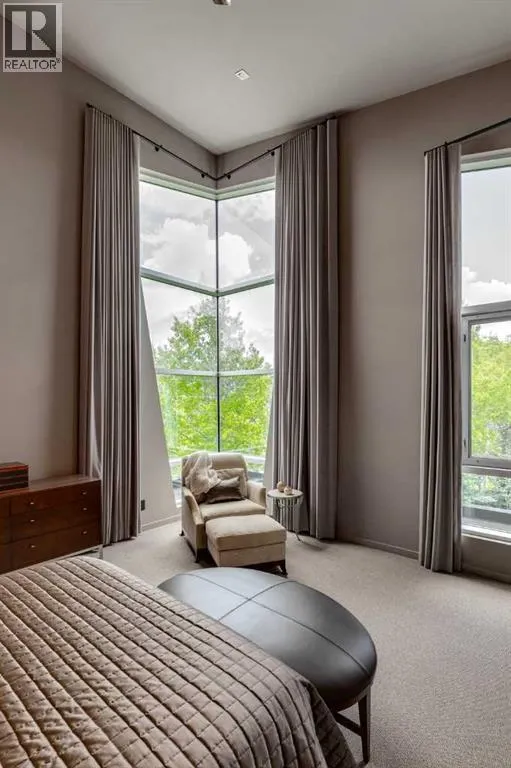 25 Posthill Drive SW