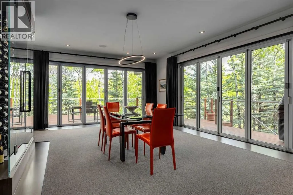 25 Posthill Drive SW