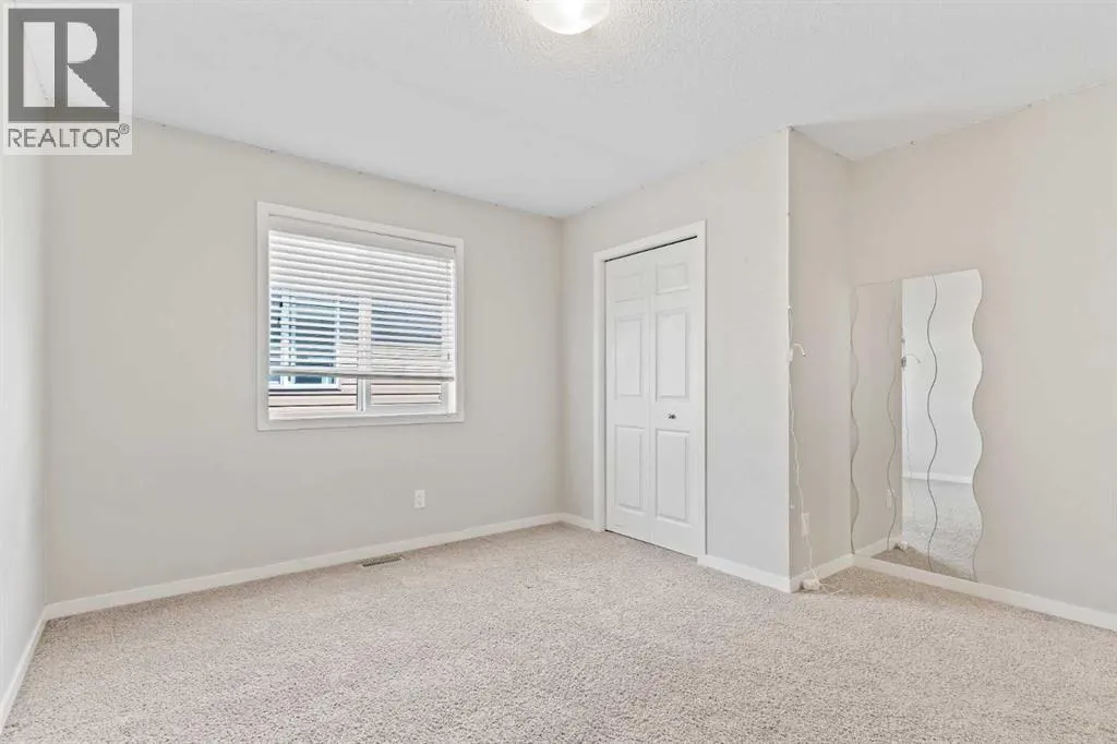 77 Auburn Glen Common SE