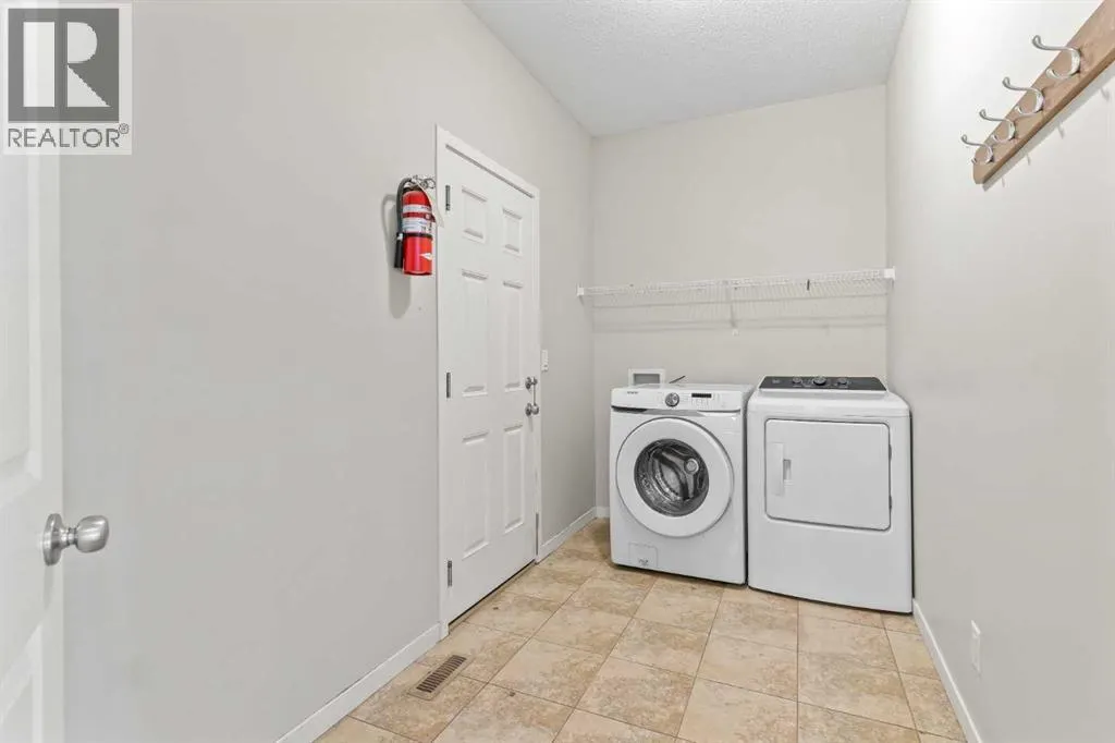 77 Auburn Glen Common SE