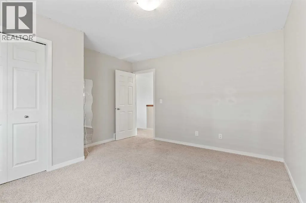 77 Auburn Glen Common SE