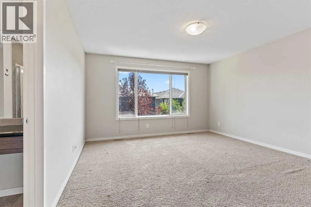 77 Auburn Glen Common SE