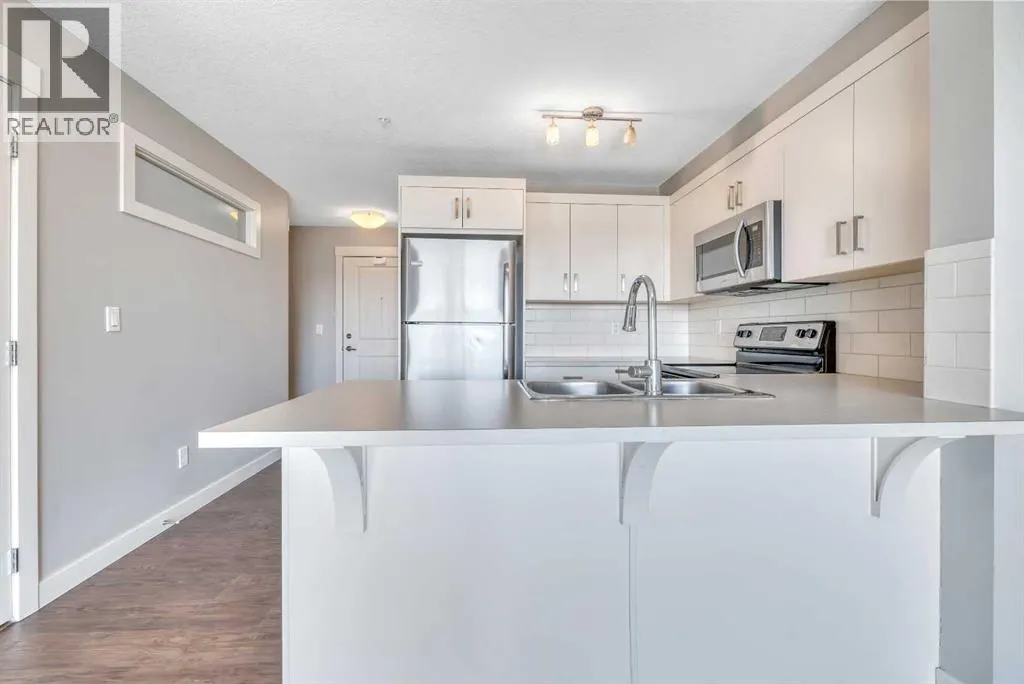 320, 130 Auburn Meadows View SE