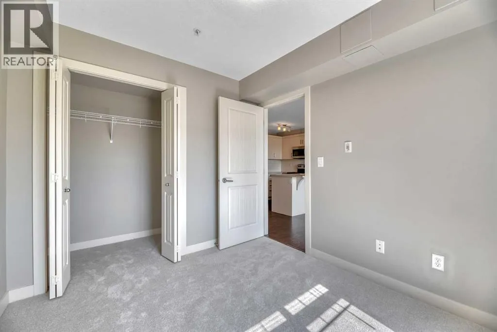 320, 130 Auburn Meadows View SE