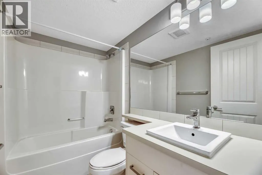 320, 130 Auburn Meadows View SE