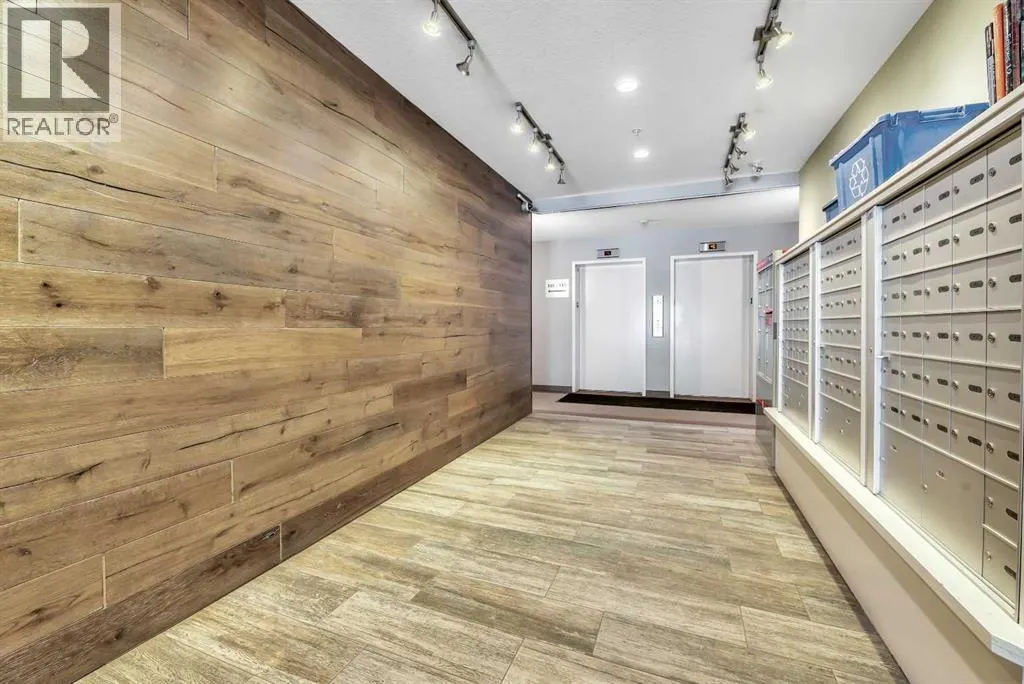 320, 130 Auburn Meadows View SE