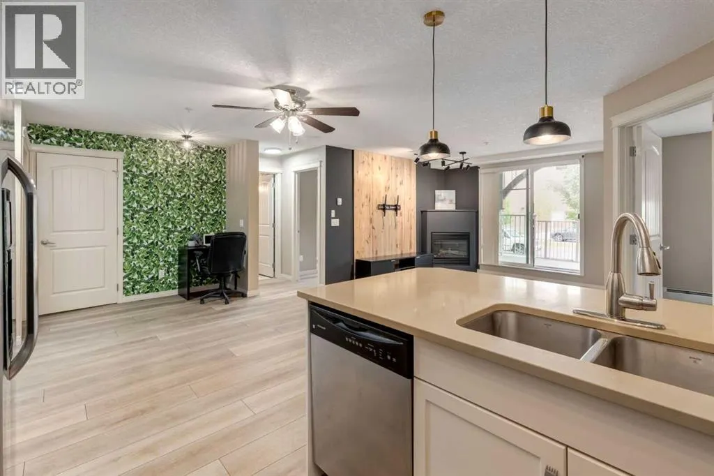 106, 102 Cranberry Park SE