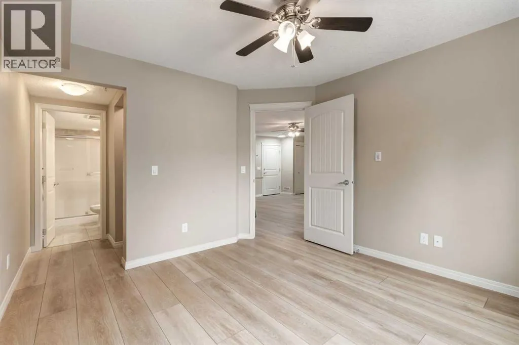 106, 102 Cranberry Park SE