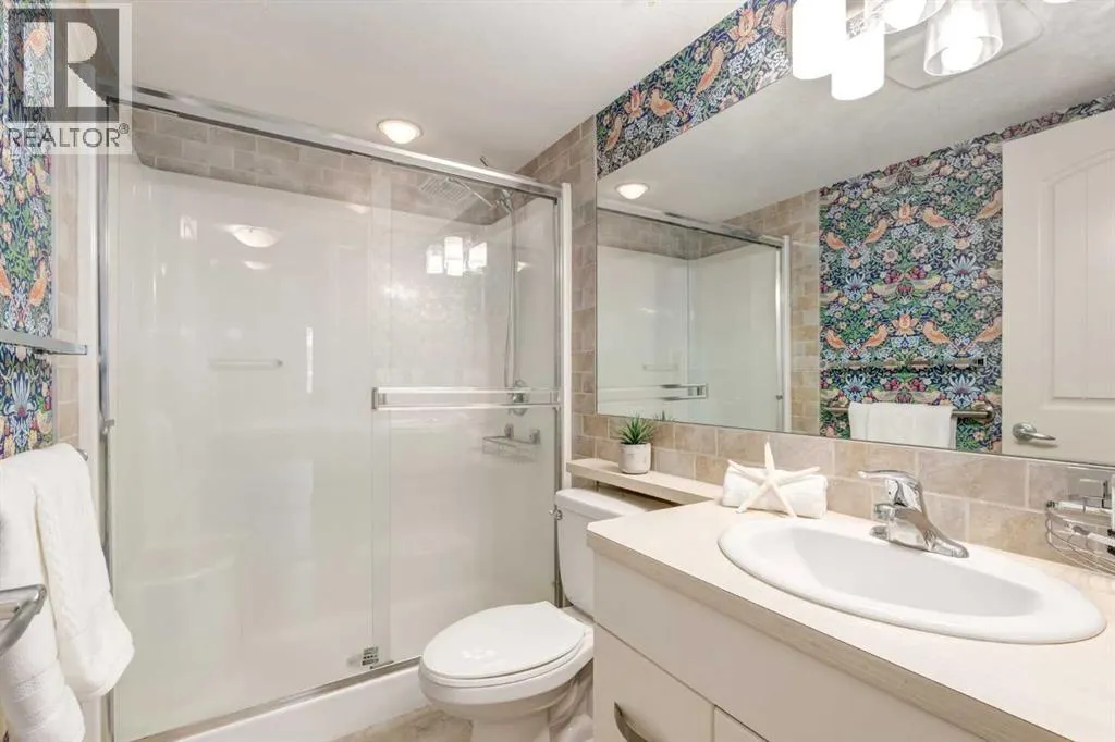 106, 102 Cranberry Park SE