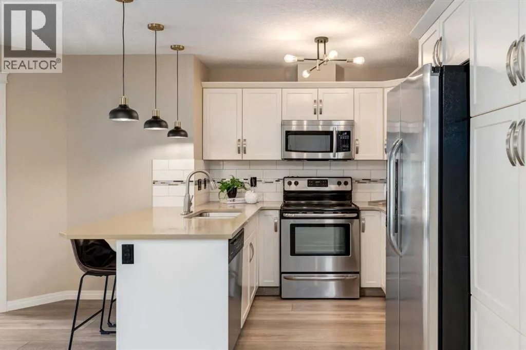 106, 102 Cranberry Park SE