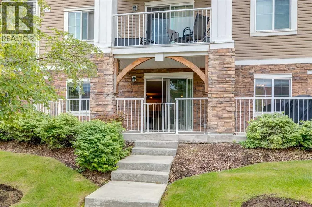 106, 102 Cranberry Park SE