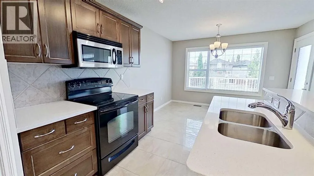 161 Silverado Range Cove SW