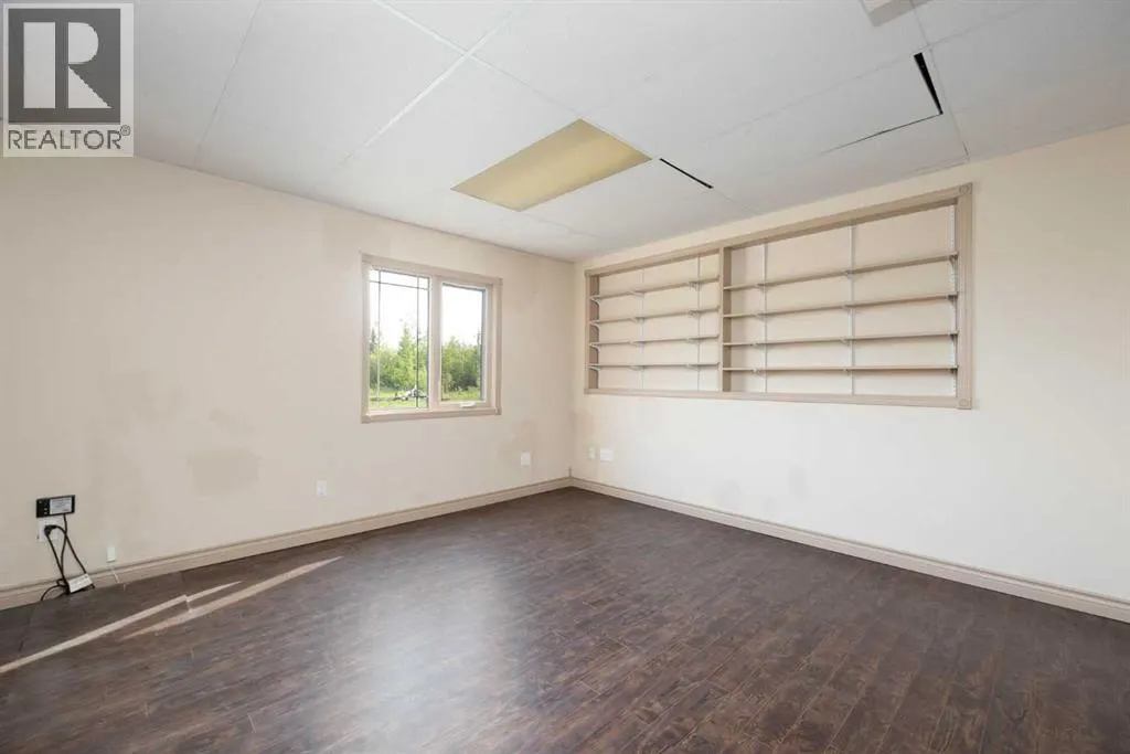 25 FREESTONE Way