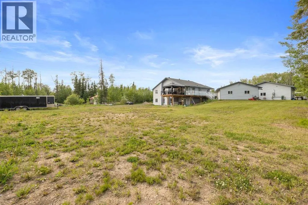 25 FREESTONE Way